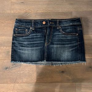 American Eagle dark denim jean skirt